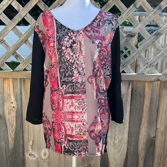 Chico's Tops - Gorgeous Chico's Top Size 3